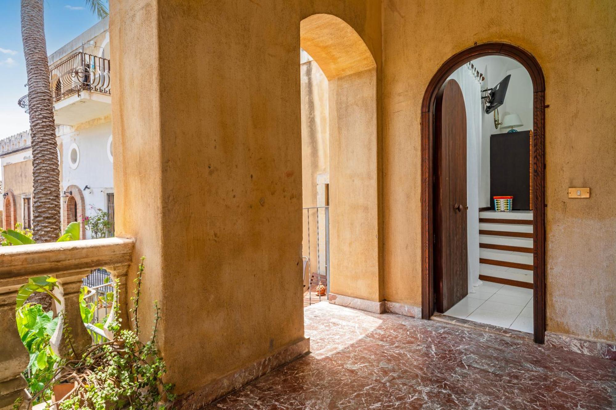 Casa Fabrizio Taormina